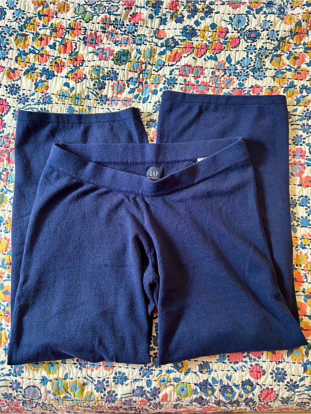 Gap maternity Navy Blue matching set V‑Neck Sweater & Pants CashSoft Sz M - Picture 5 of 12